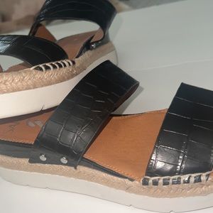 New Franco Sarto Cappy Leather Size 7